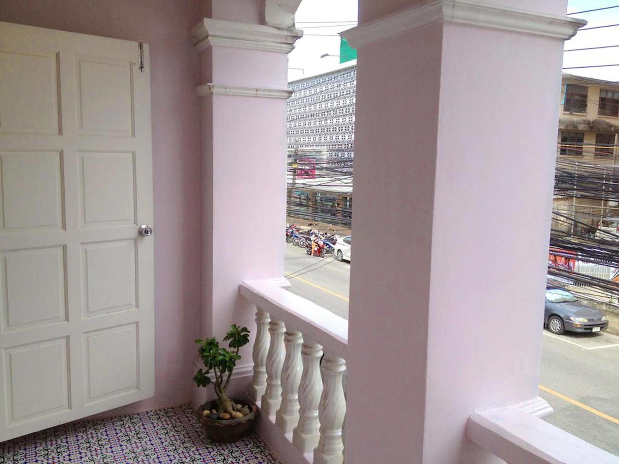 Phuket Blue Hostel Εξωτερικό φωτογραφία